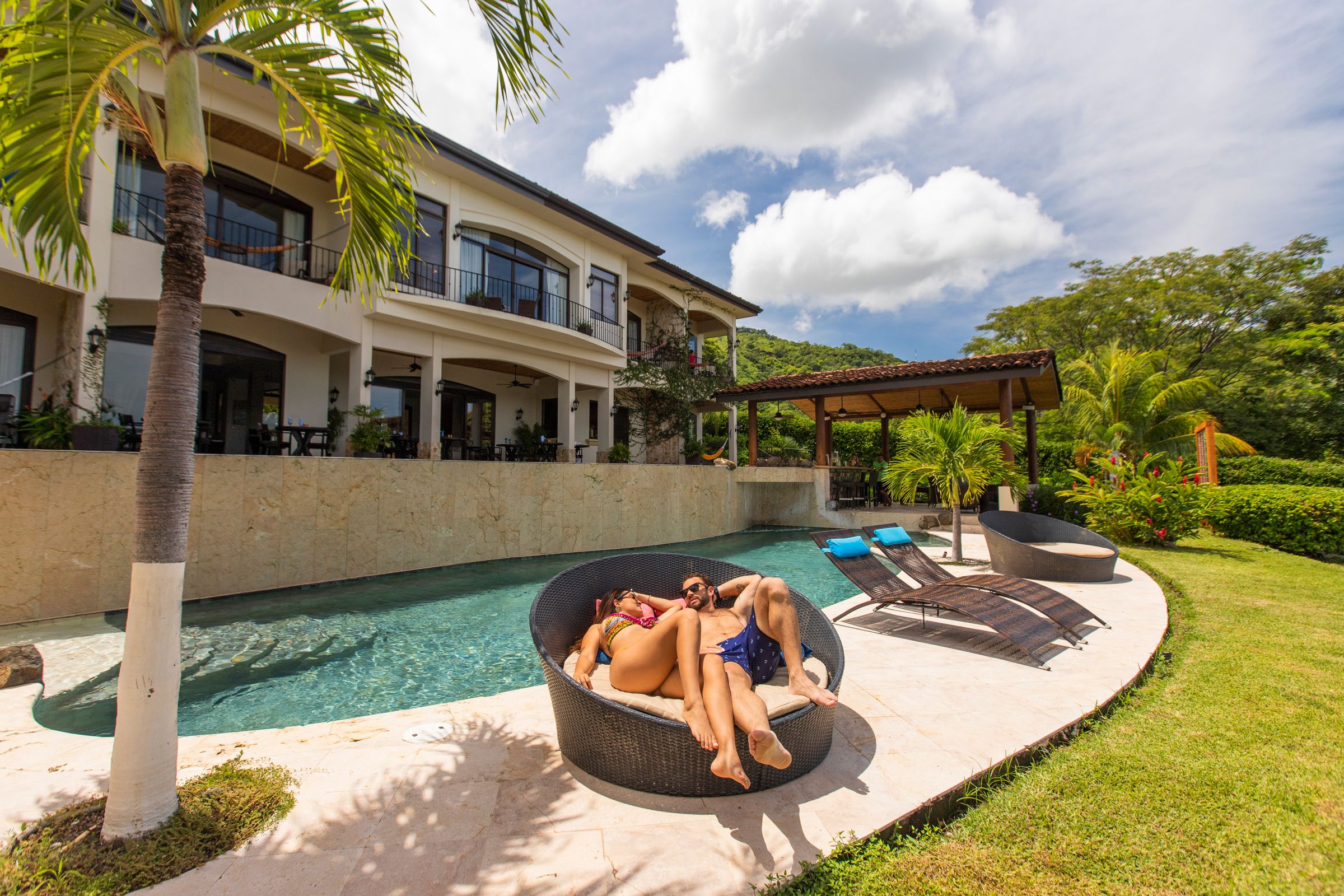Costa Rica Rentals and Luxury Beachfront Villas for Rent
