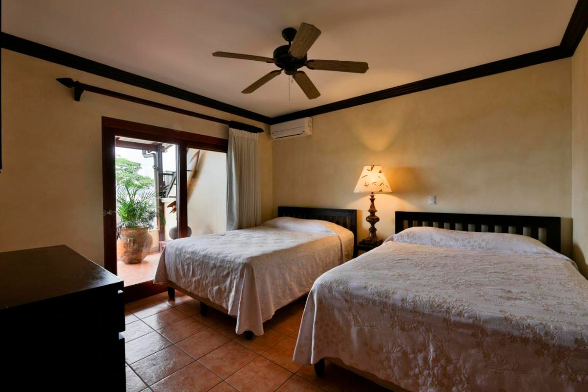 Club del Mar image 729