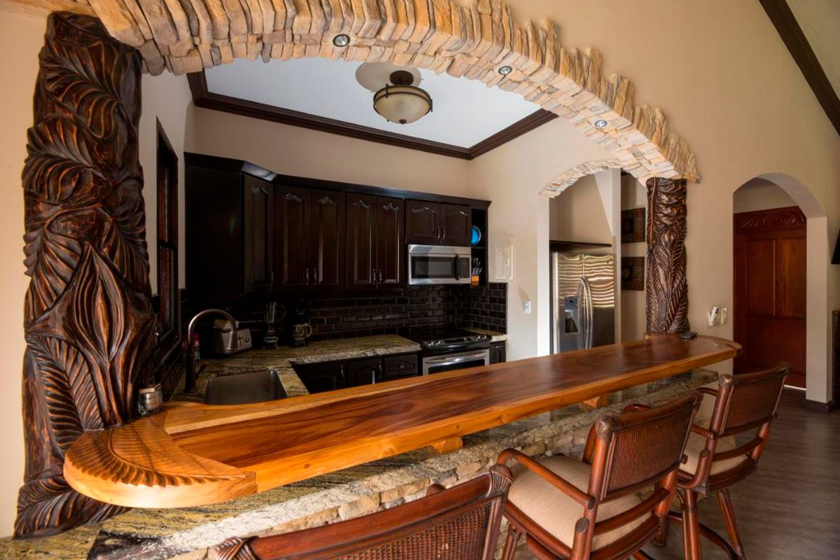 Club del Mar image 731