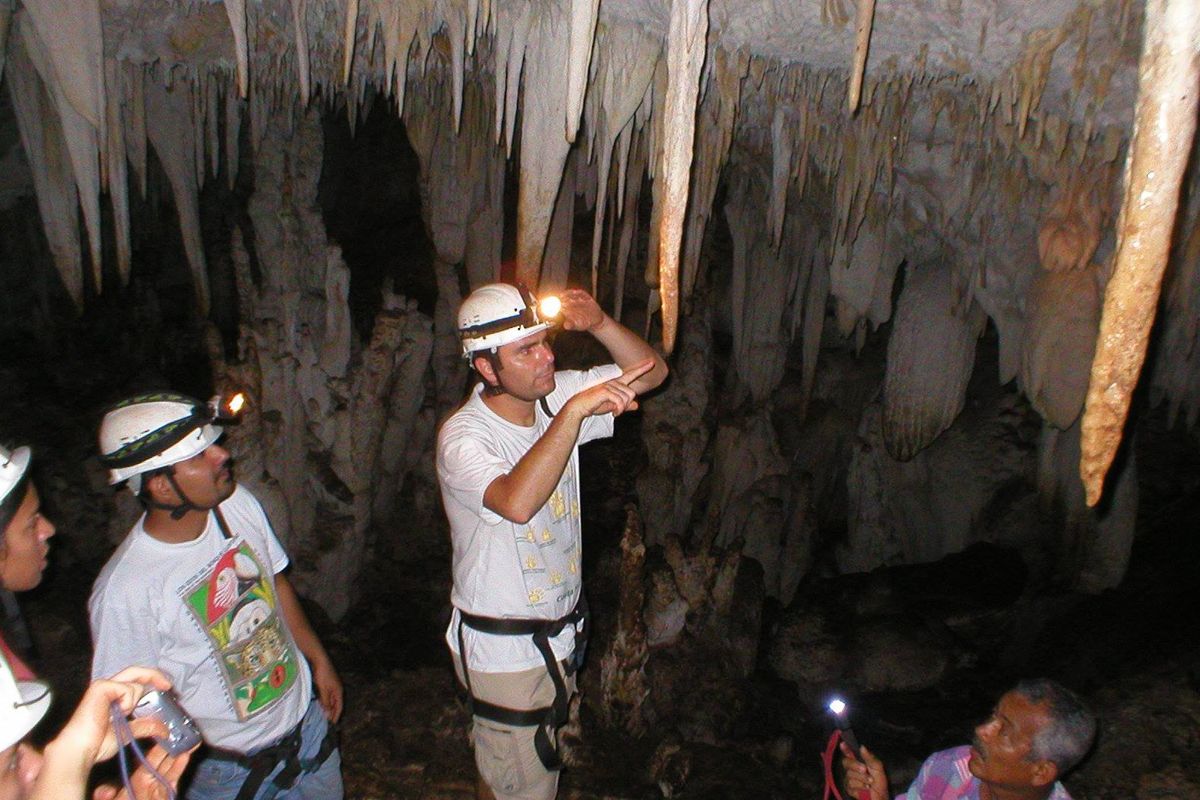 Caving in Costa Rica image 1080