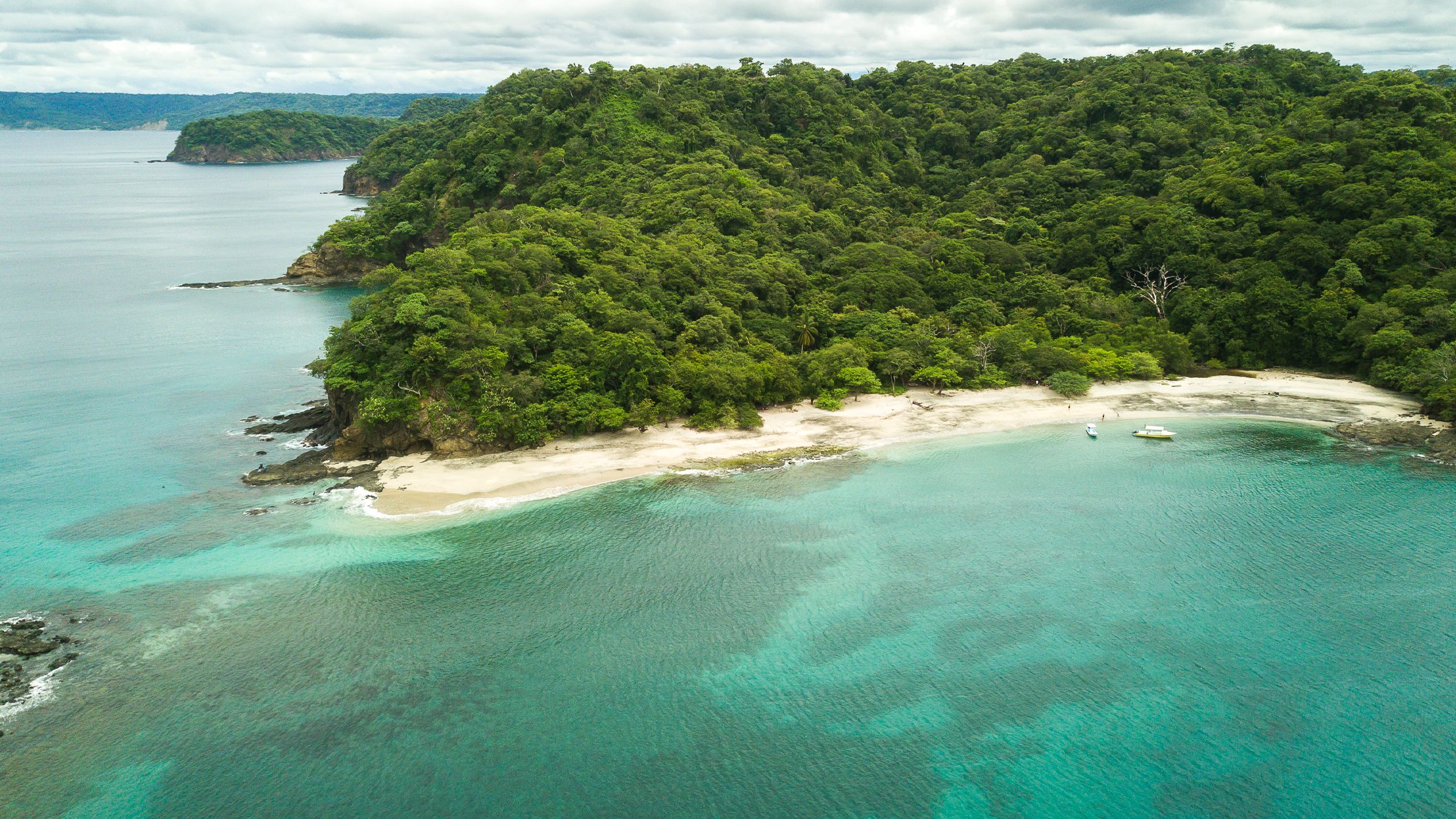 Visit Costa Rica's Two Peninsulas Upscale Diving to Papagayo & Osa