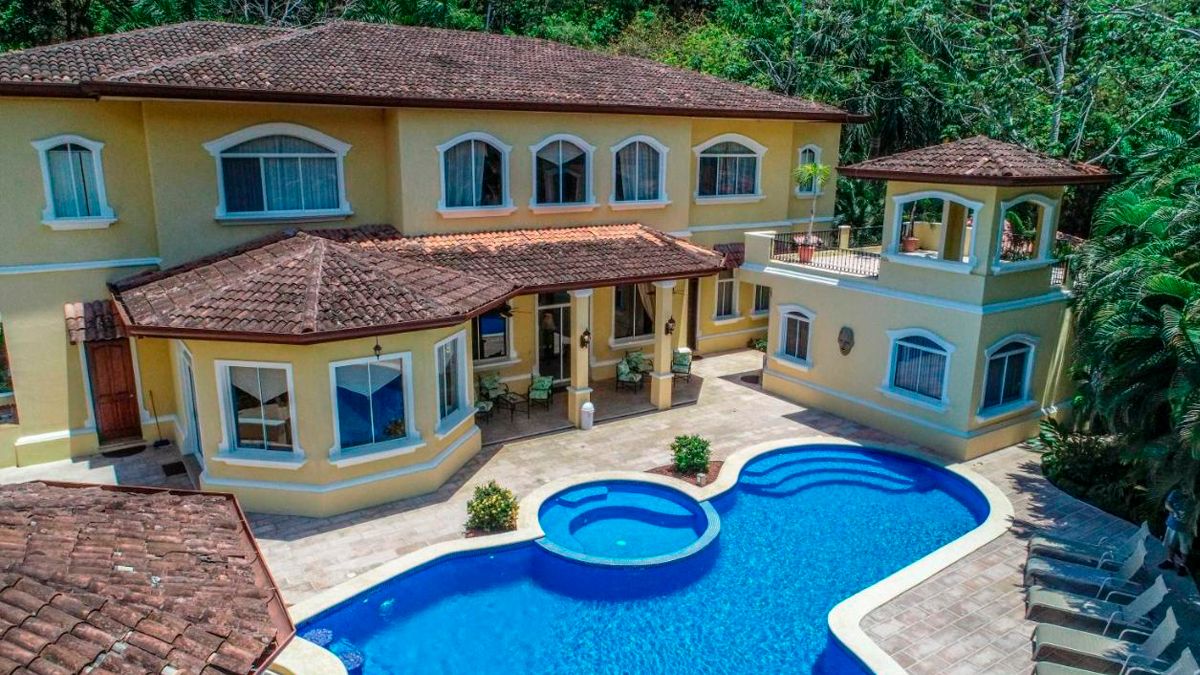 Casa de Sueños image 2349