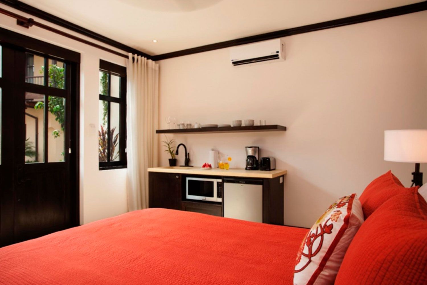 Casa del Alba image 2709
