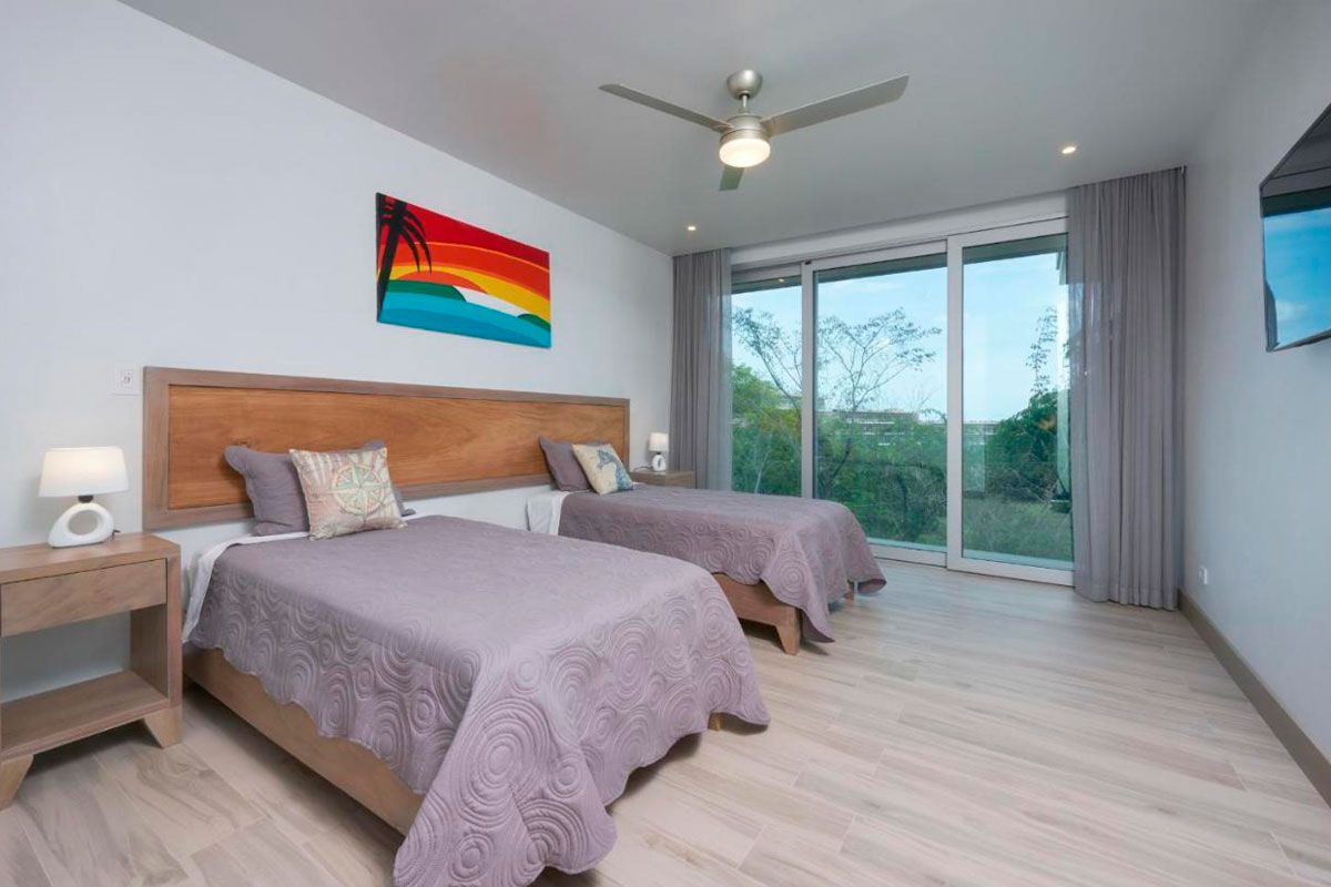 Compass House image 4012