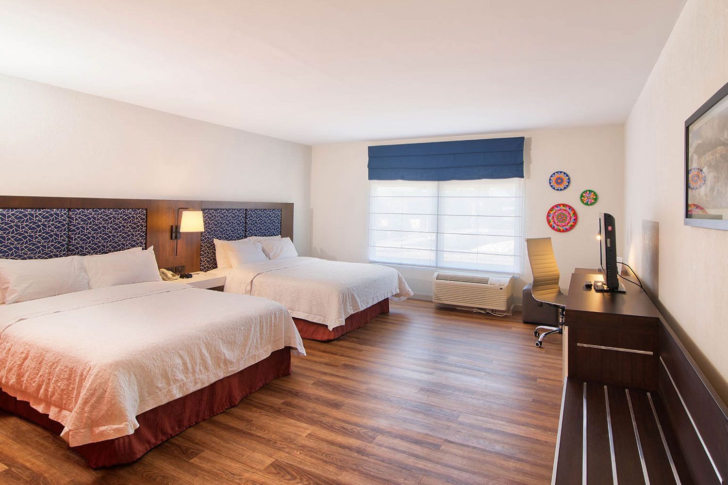 Hampton Inn & Suites by Hilton image 4606