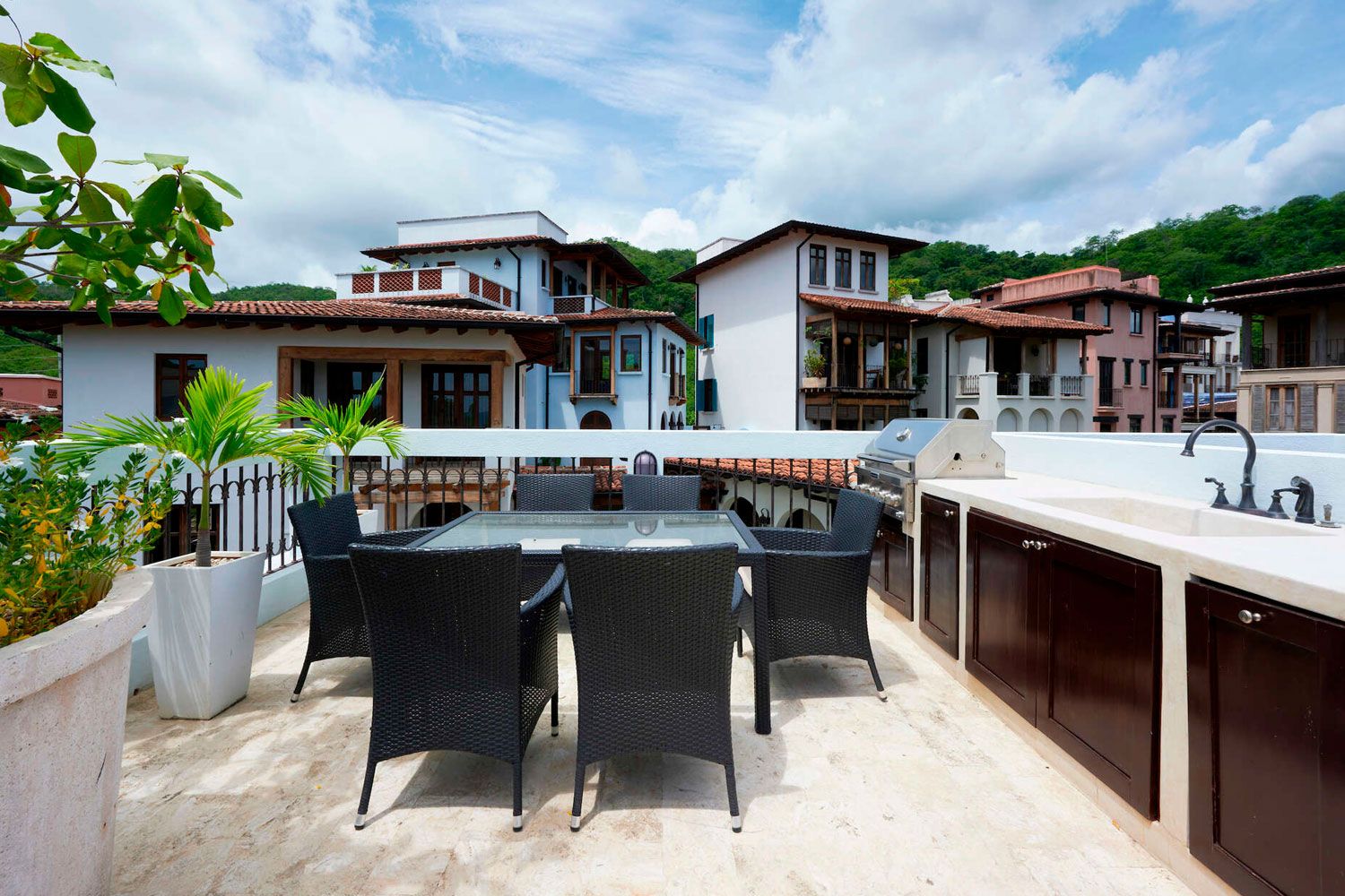 Casa Cazenovia image 5781