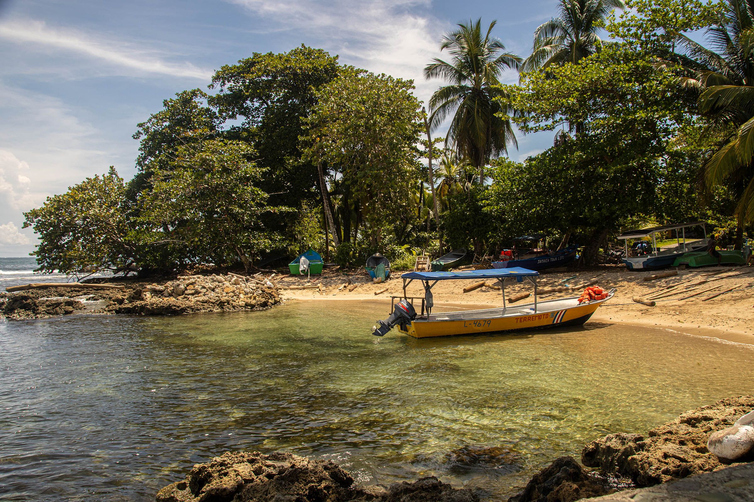 Aguas Claras, Puerto Viejo de Talamanca