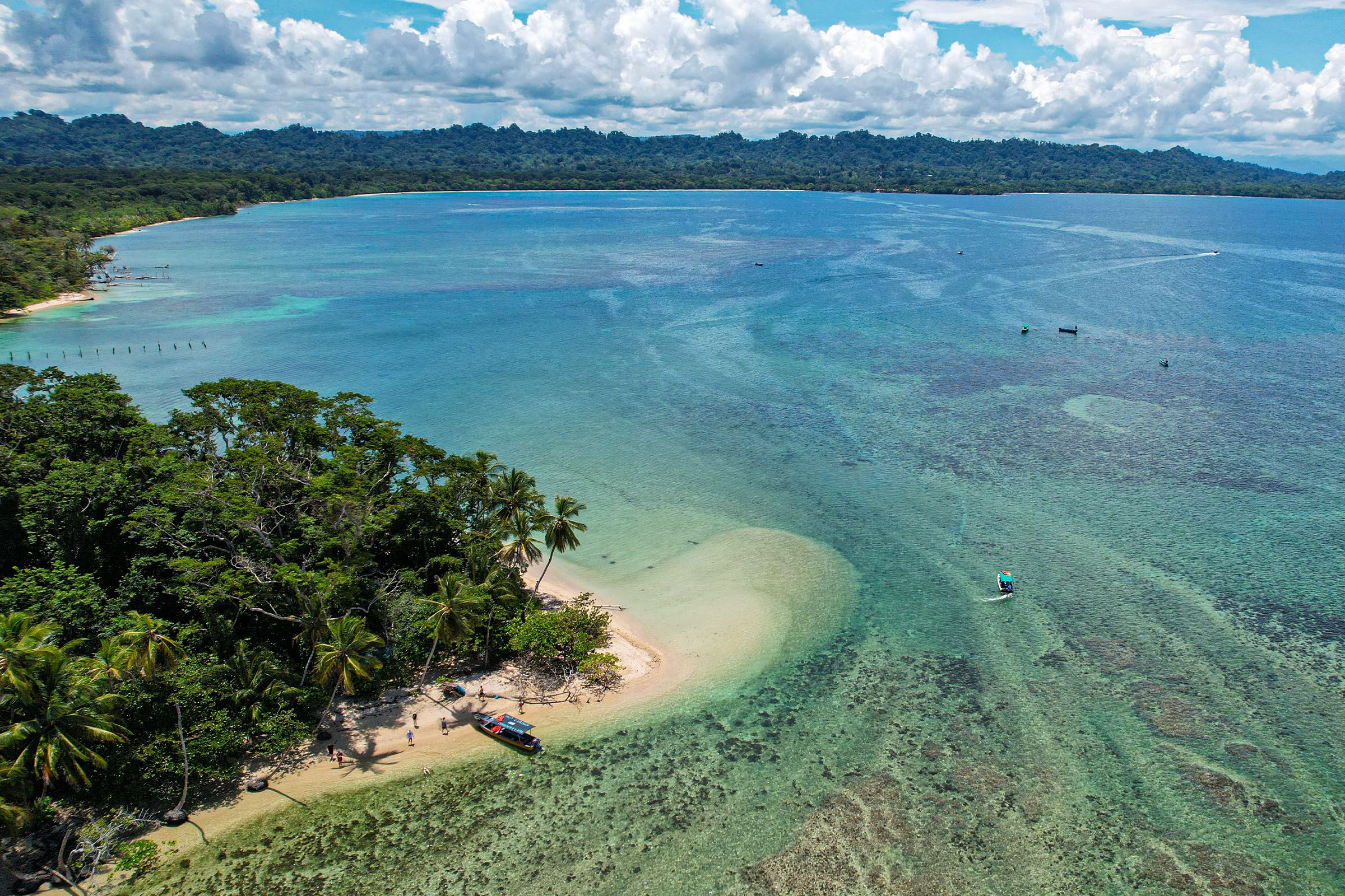 Hotel Aguas Claras  Ocean-side Boutique Hotel, Puerto Viejo