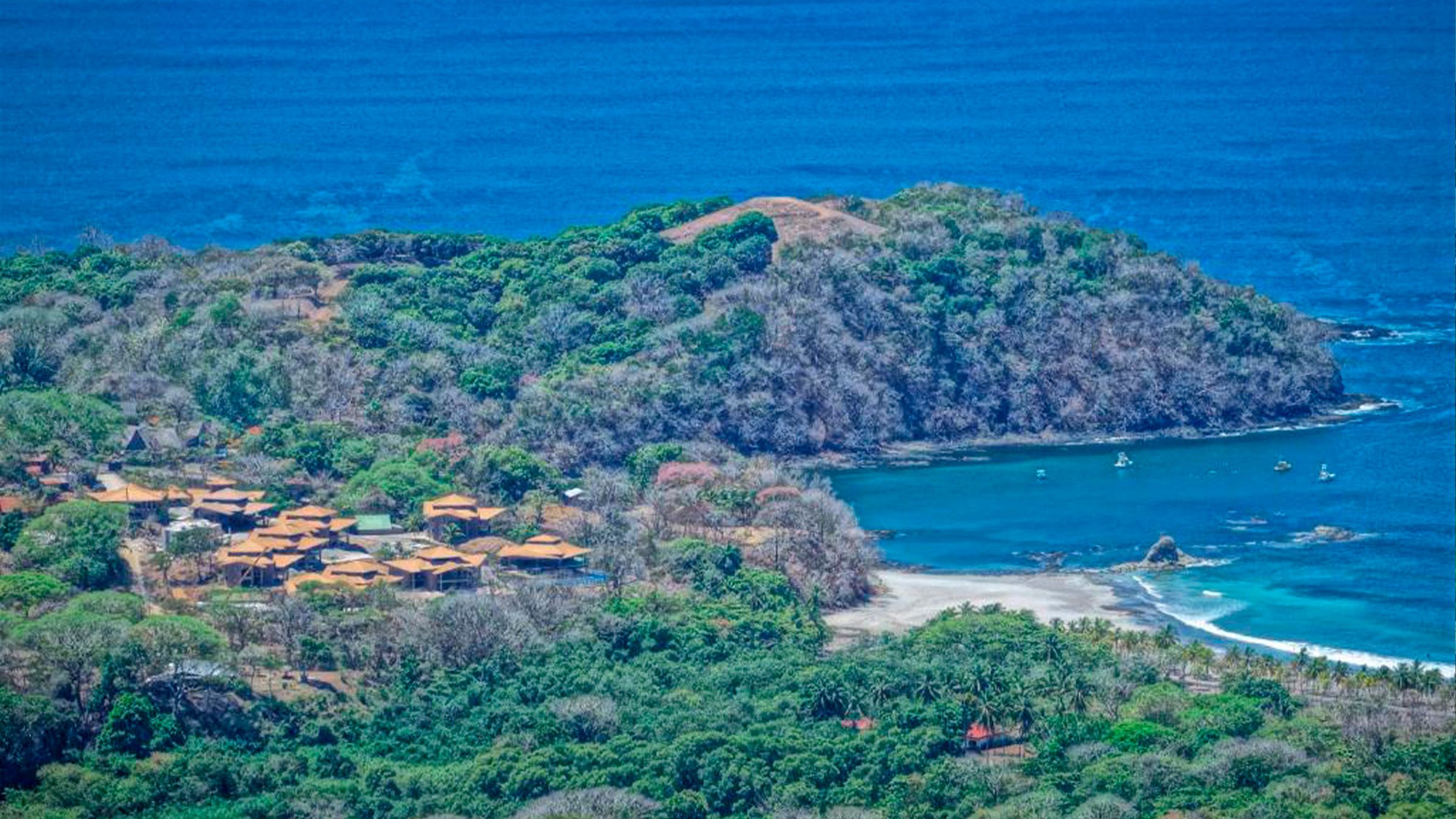 Nammbu Beachfront Bungalows image 7227