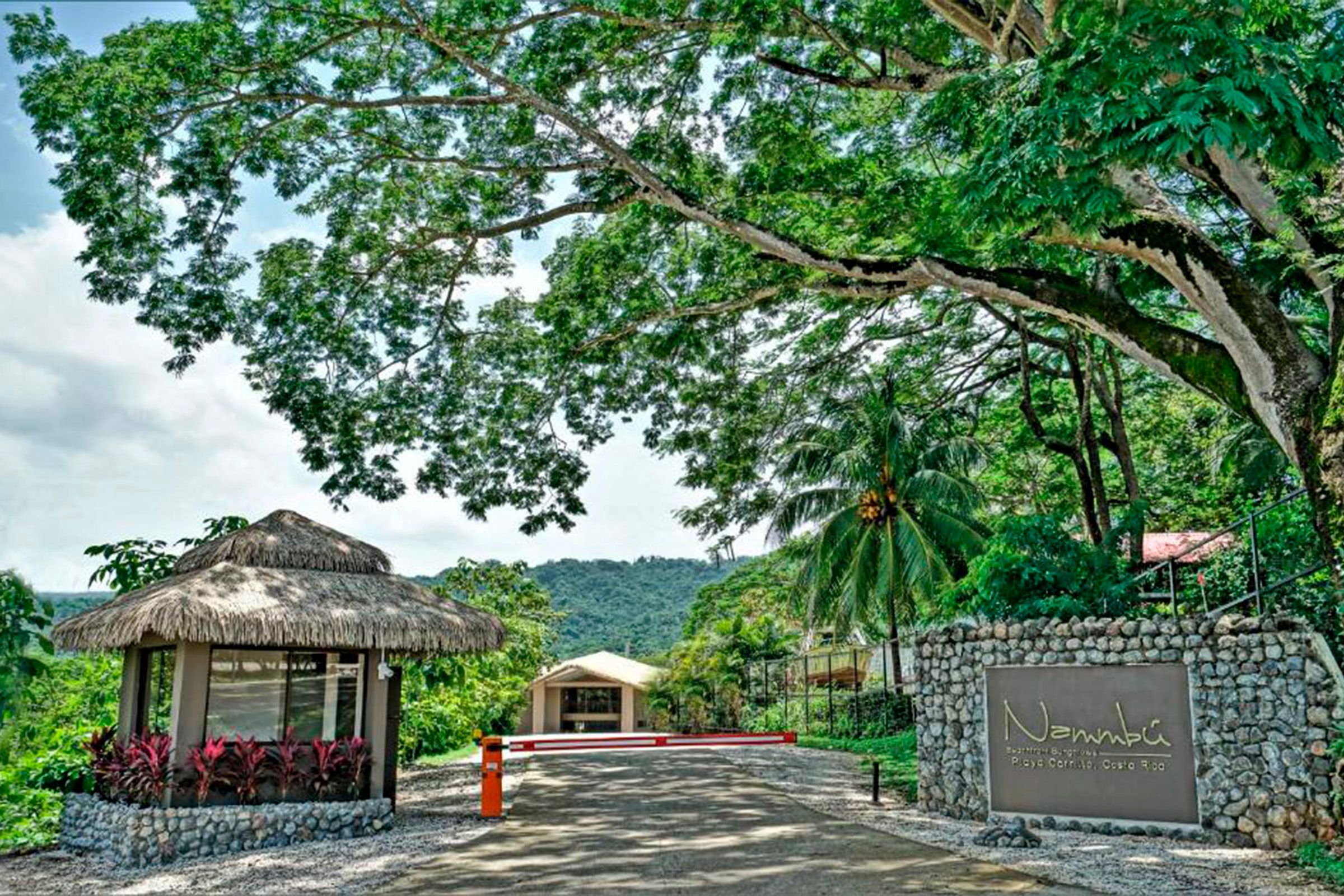 Nammbu Beachfront Bungalows image 7234