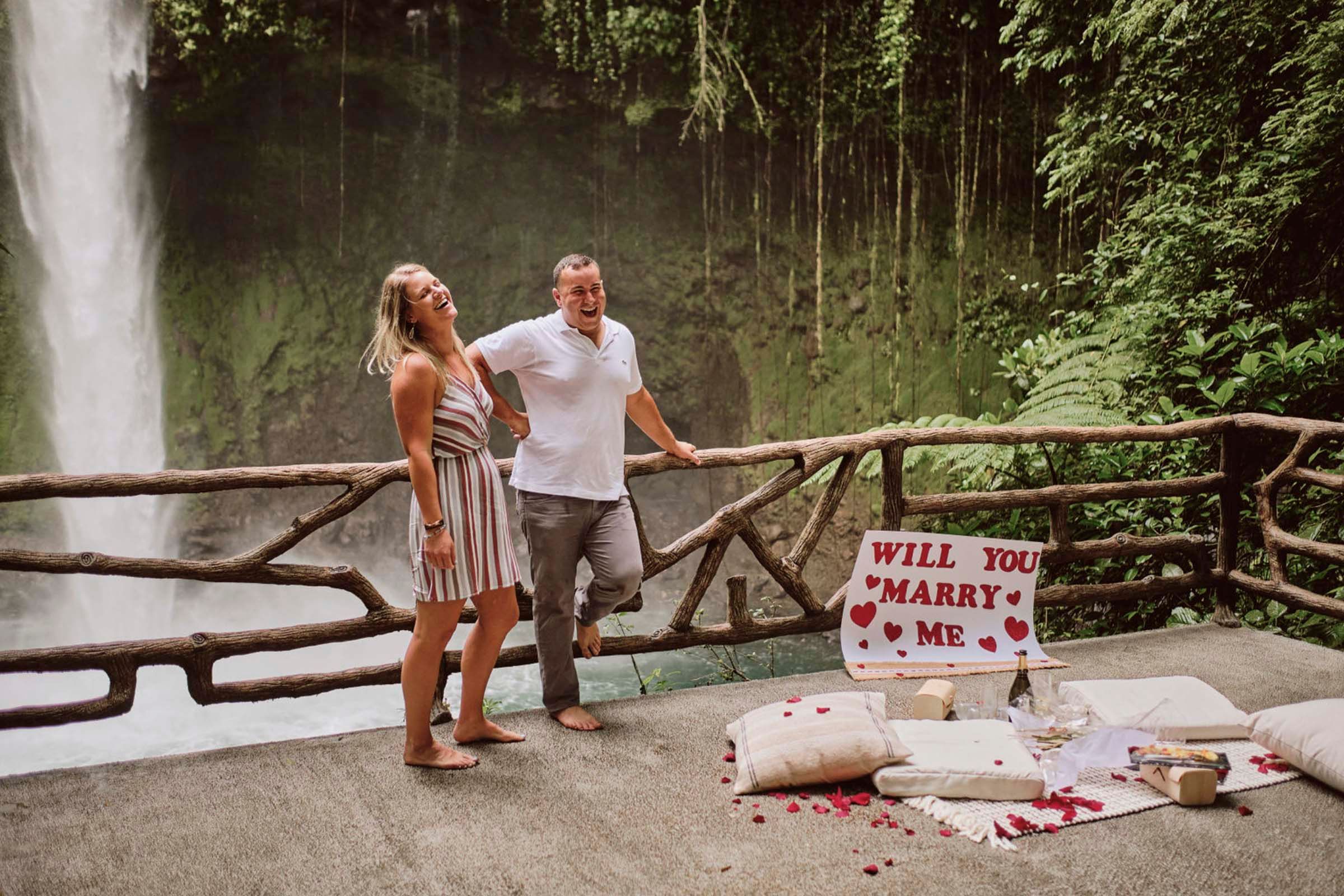 jesse-kelly-wedding-proposal-arenal-la-fortuna.jpg