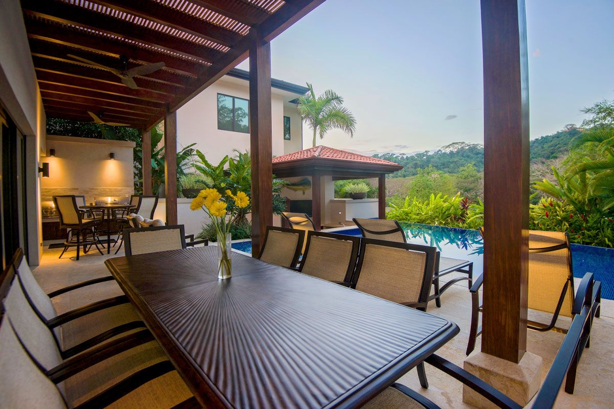 Casa Mainline image 8023