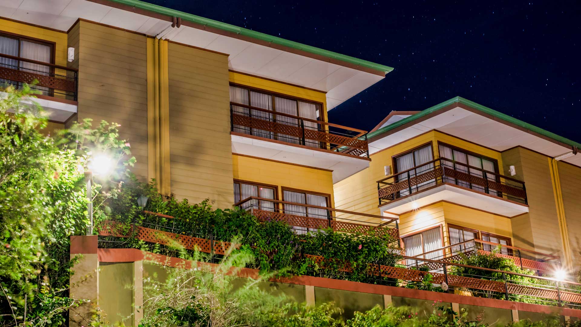 Ficus Sunset Suites image 8549