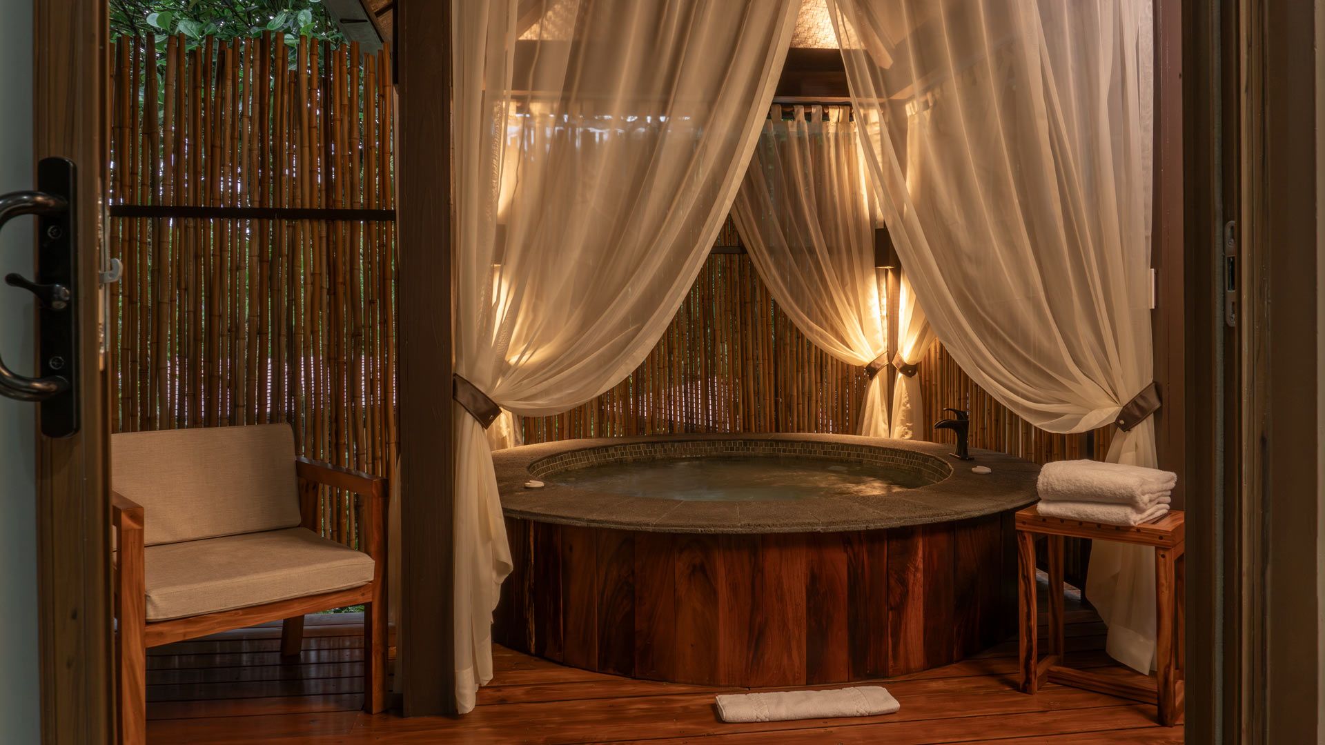 El Silencio Lodge and Spa image 9099