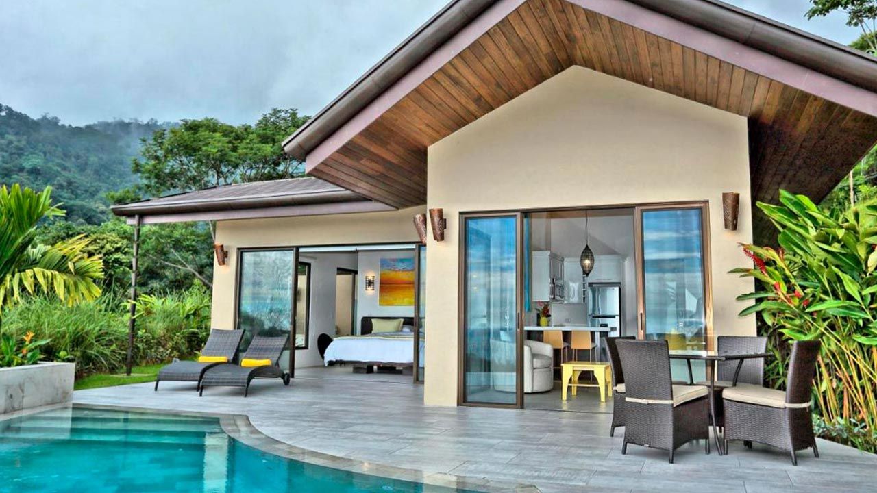 Golden Pineapple Villas image 9136