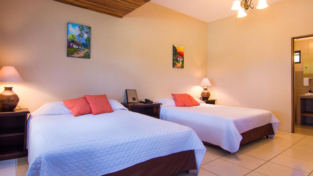 Monteverde Country Lodge image 9477