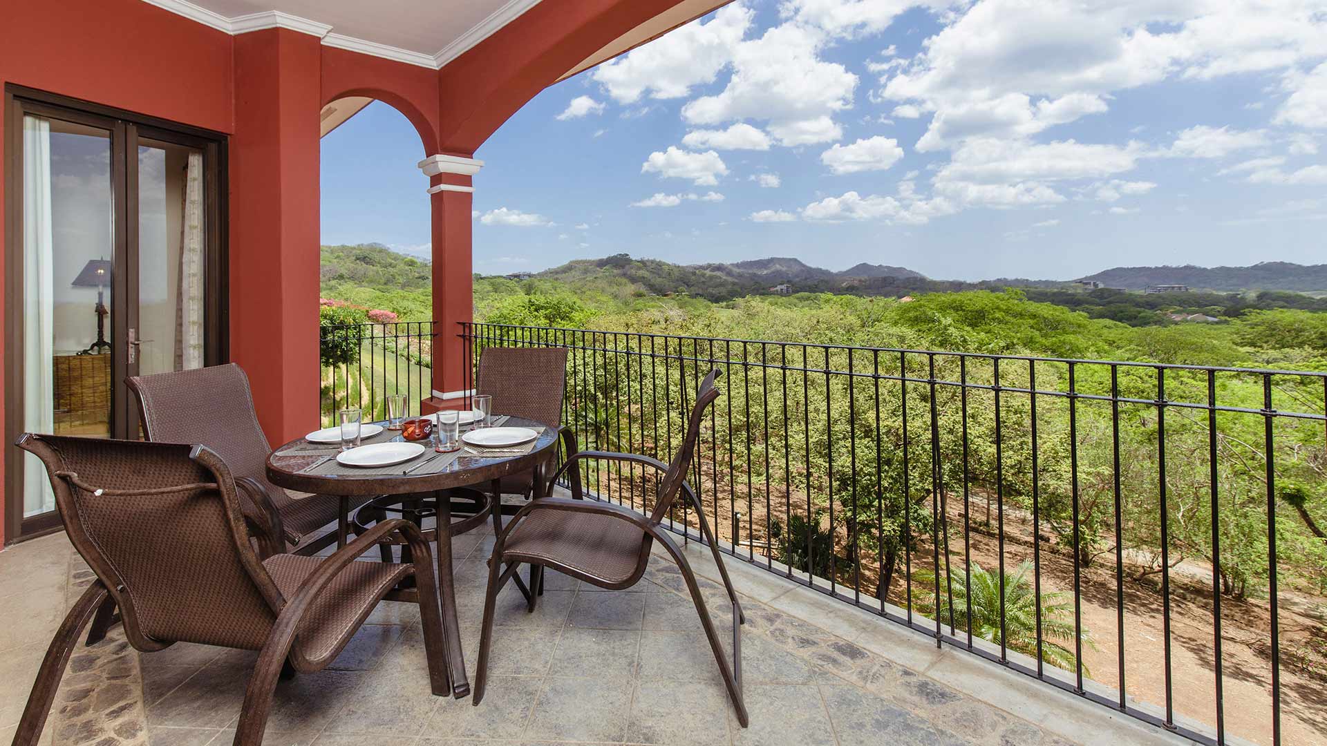 Deluxe Three-Bedroom Condos image 9510