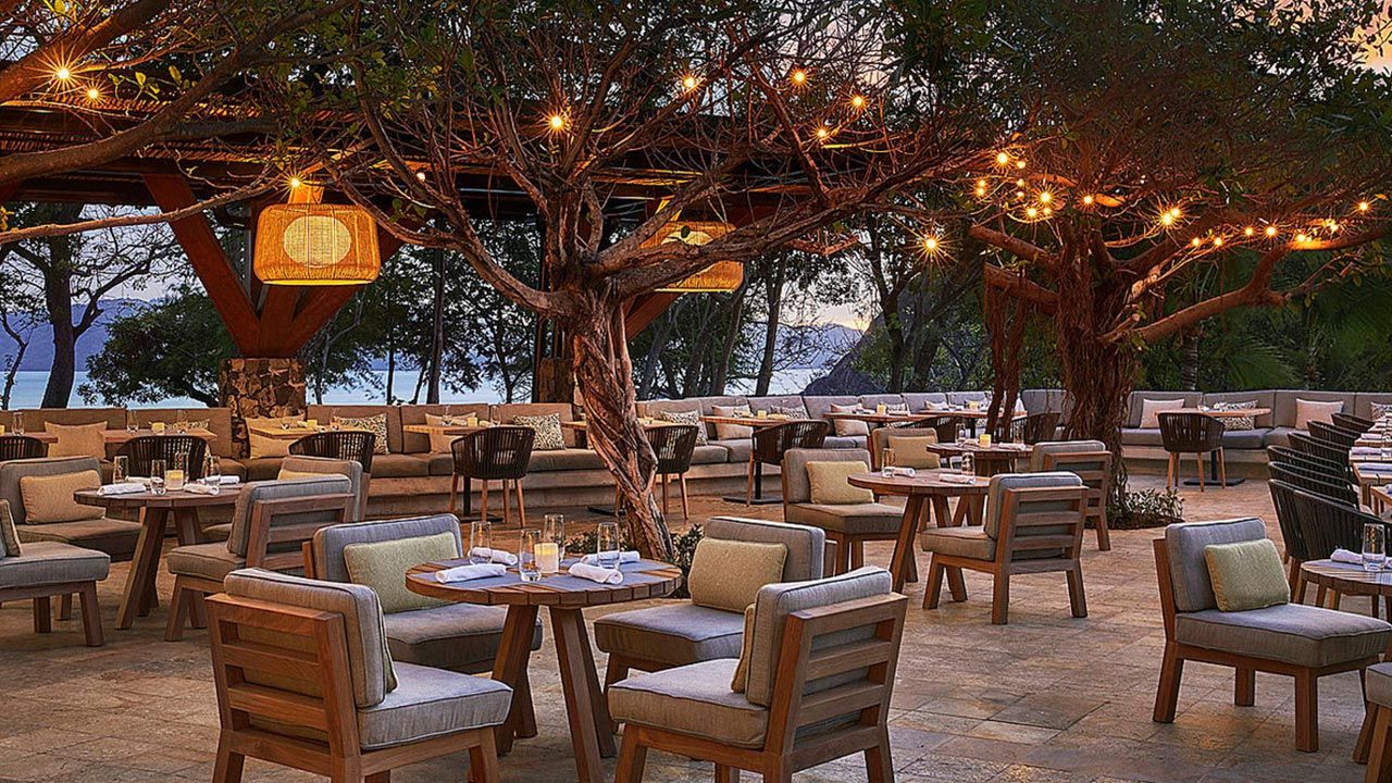 Four Seasons Resort image 10273