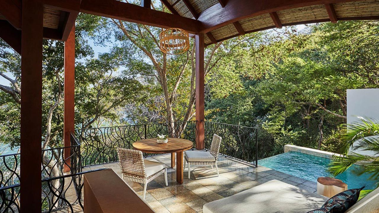 Four Seasons Resort image 10278