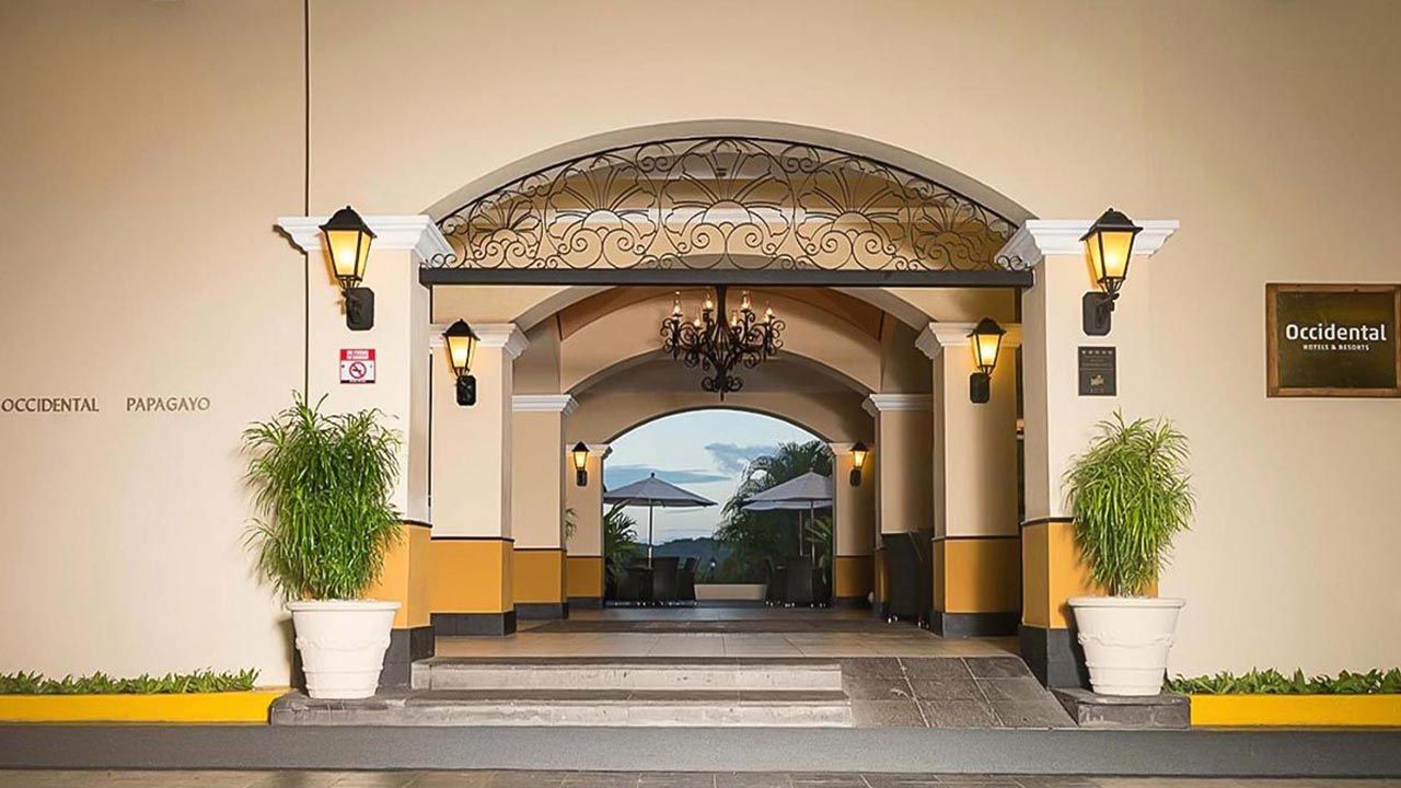 Occidental Papagayo image 10407