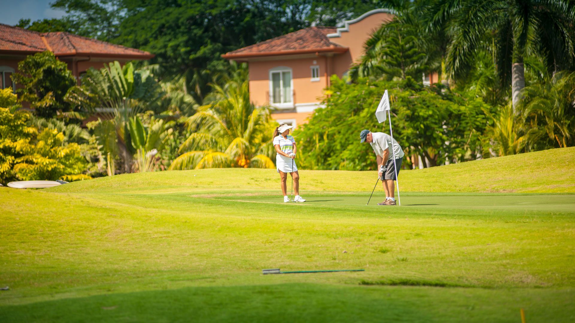 Los Sueños image 10749