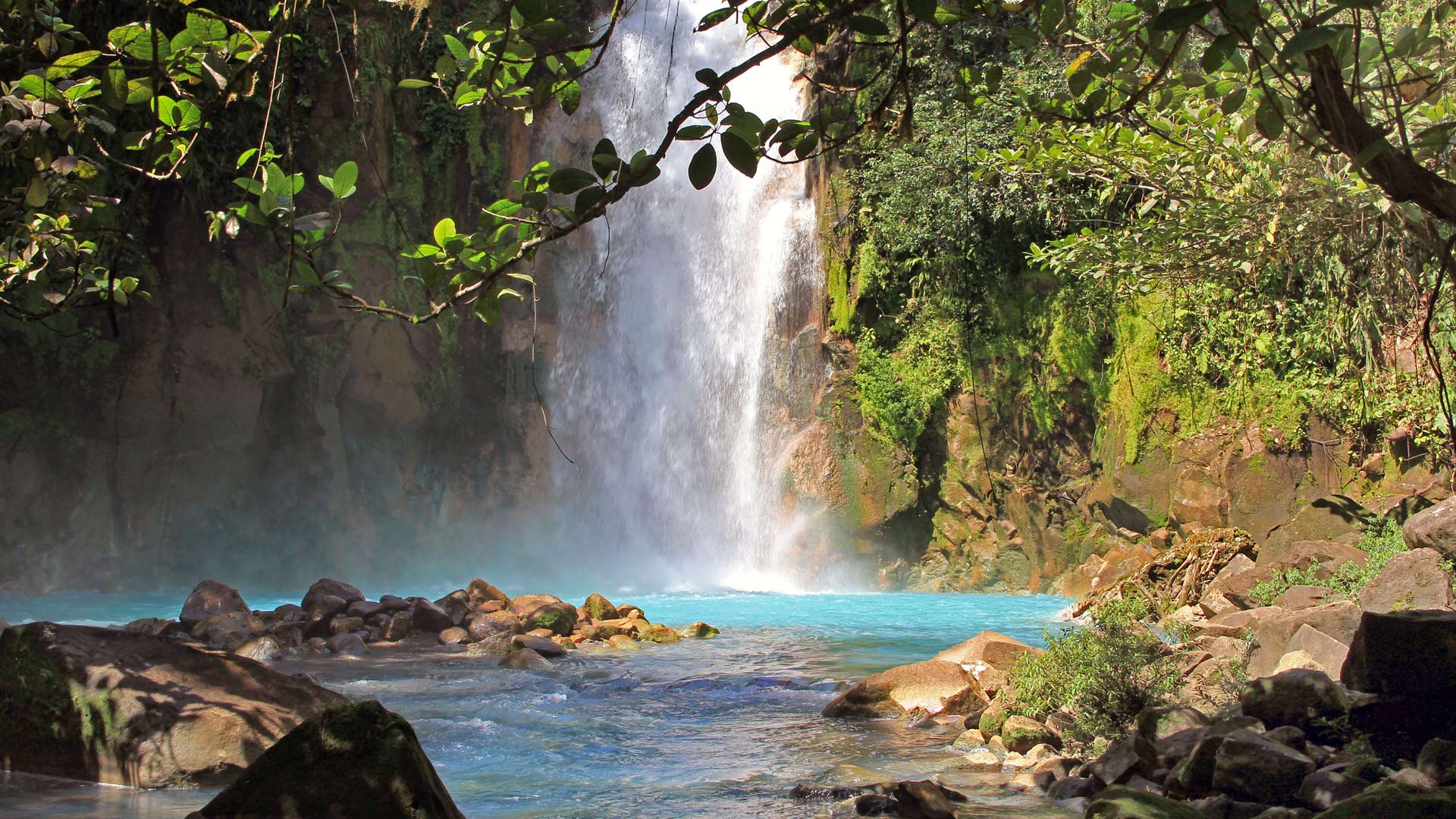 Tenorio Volcano & Rio Celeste image 10873