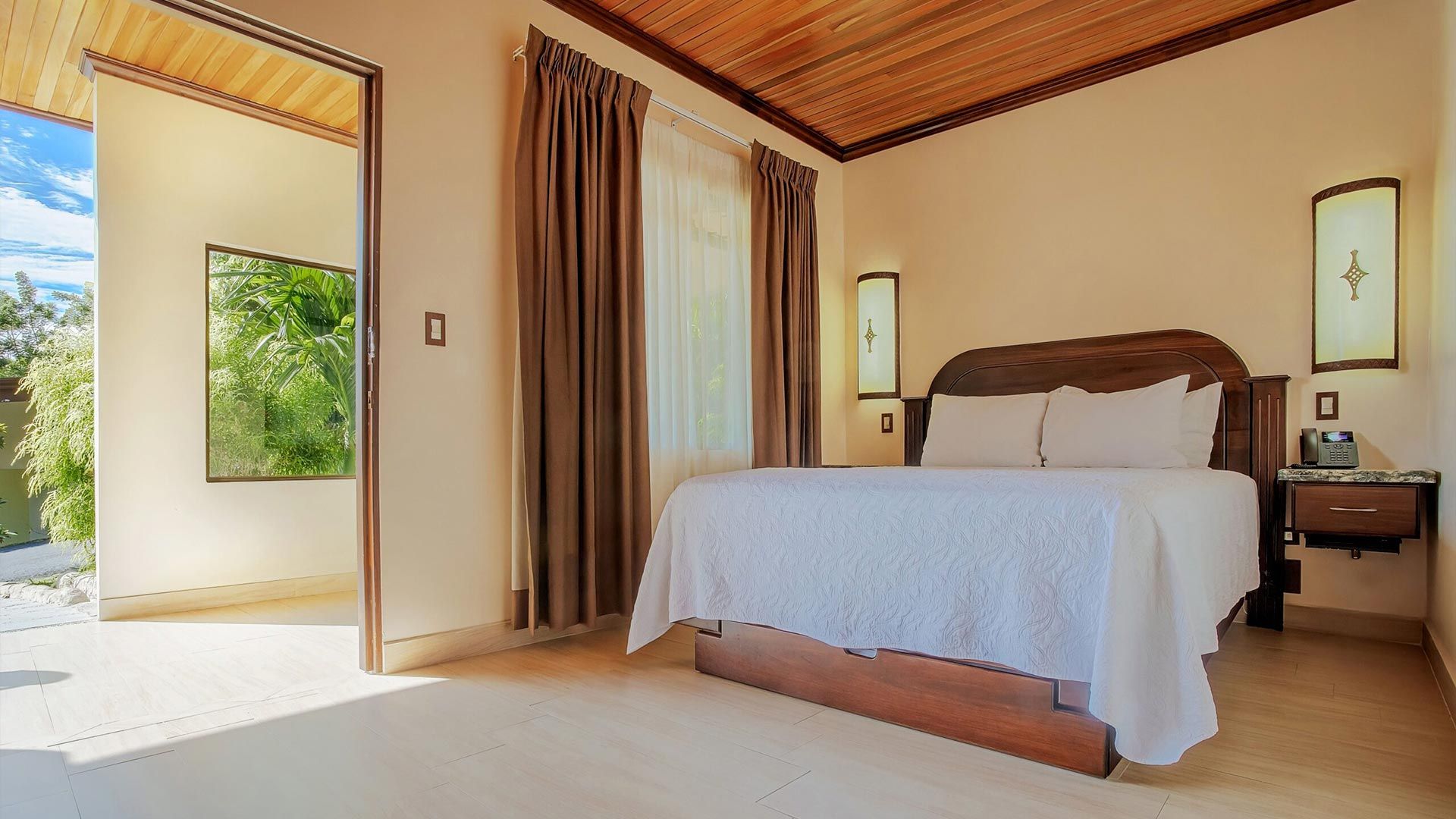 Los Lagos Hotel image 11080