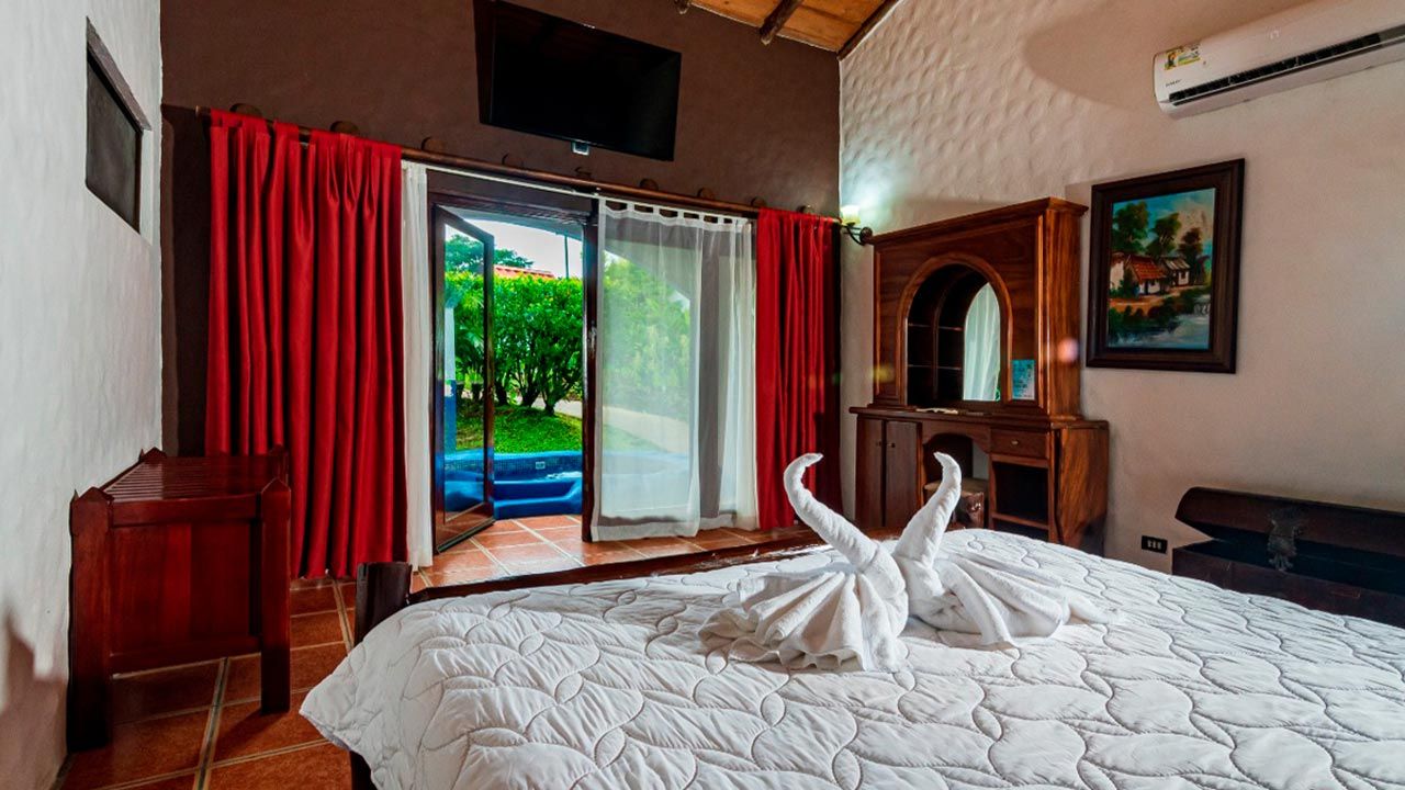 Mountain Paradise image 12054