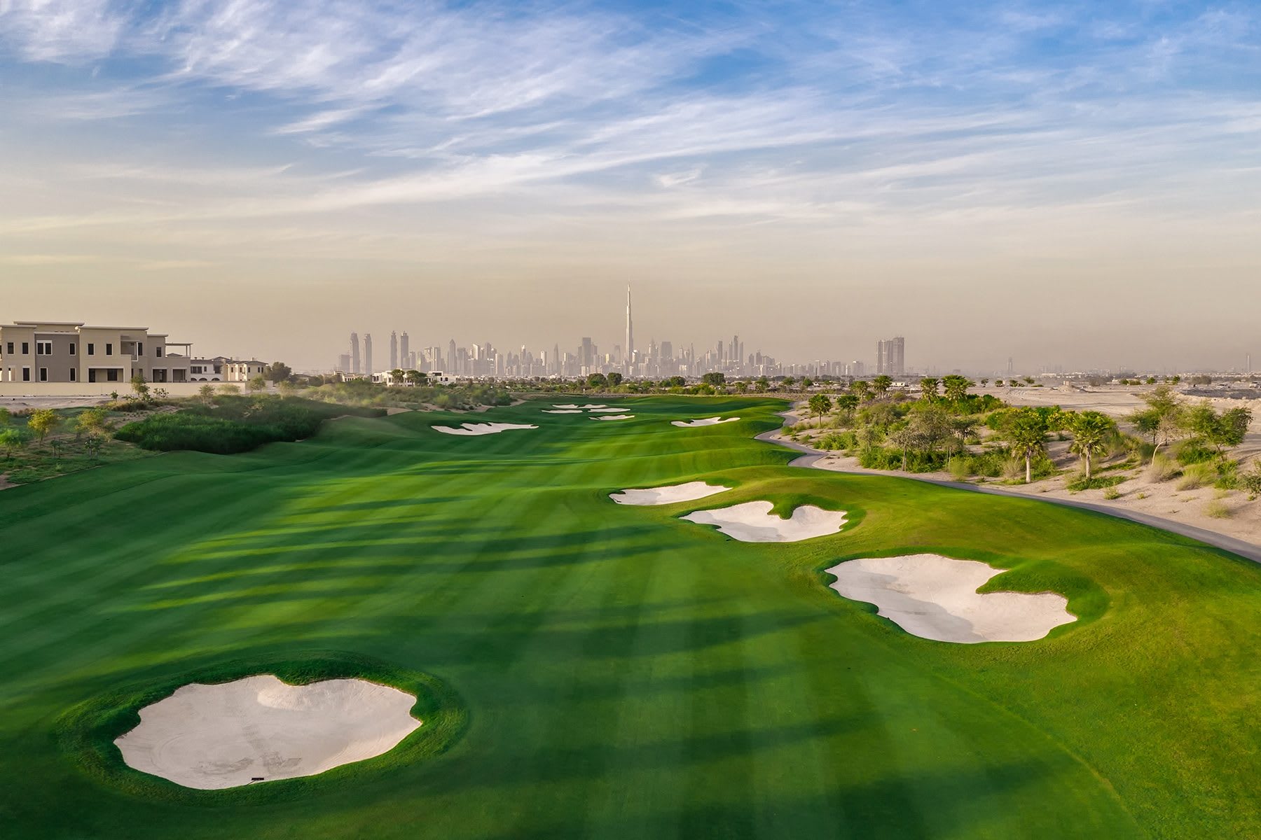 Dubai Golf Around - Image 1