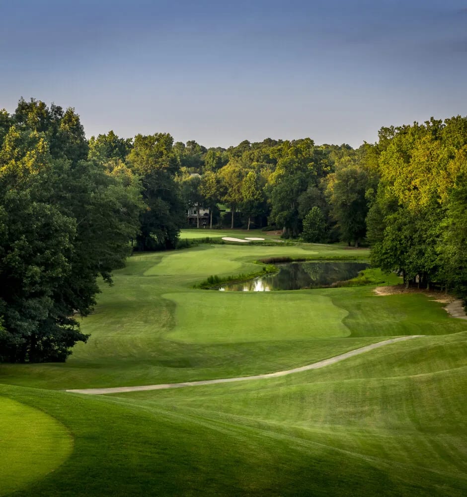 Château Élan Stay & Play - Image 1