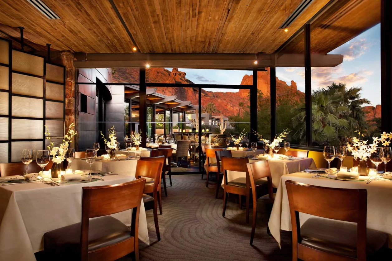 Sanctuary Camelback Dining