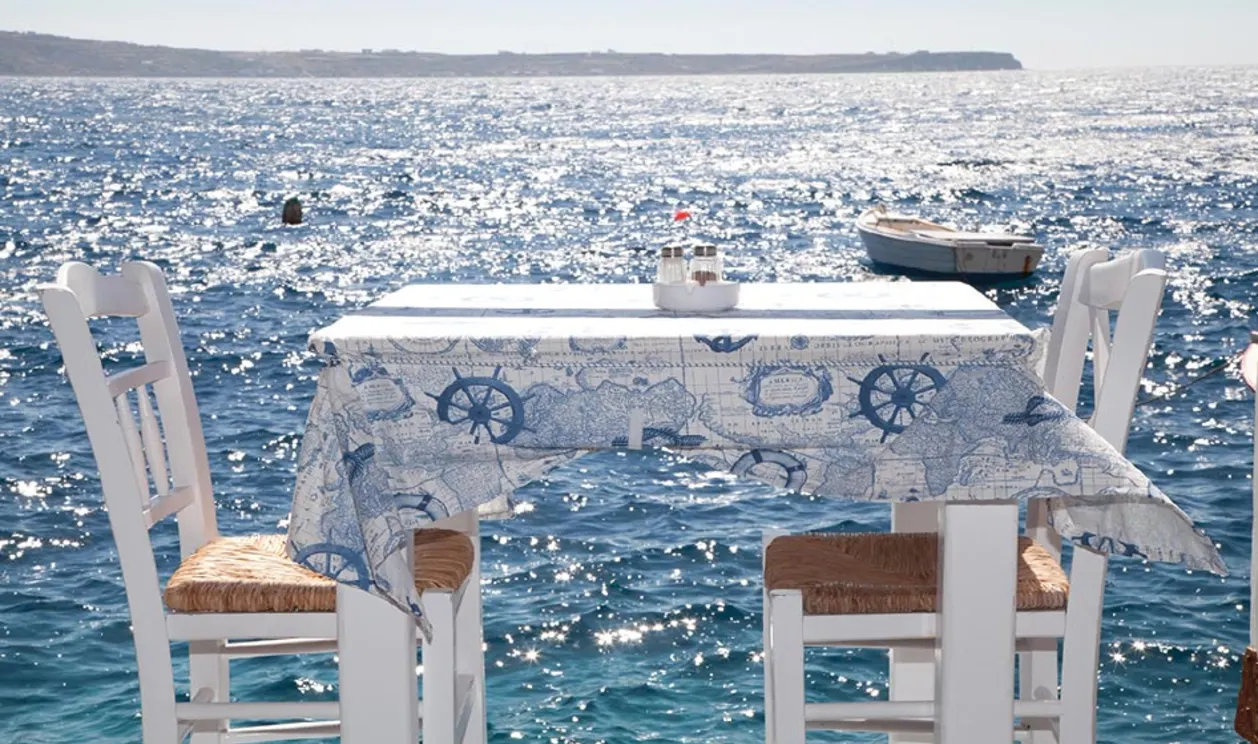 Dimitris Ammoudi Taverna Santorini