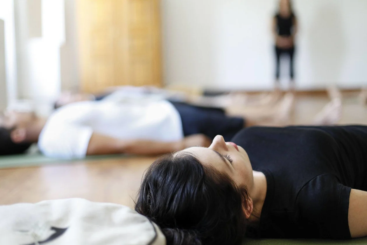 Le Monastère des Augustines yoga programming