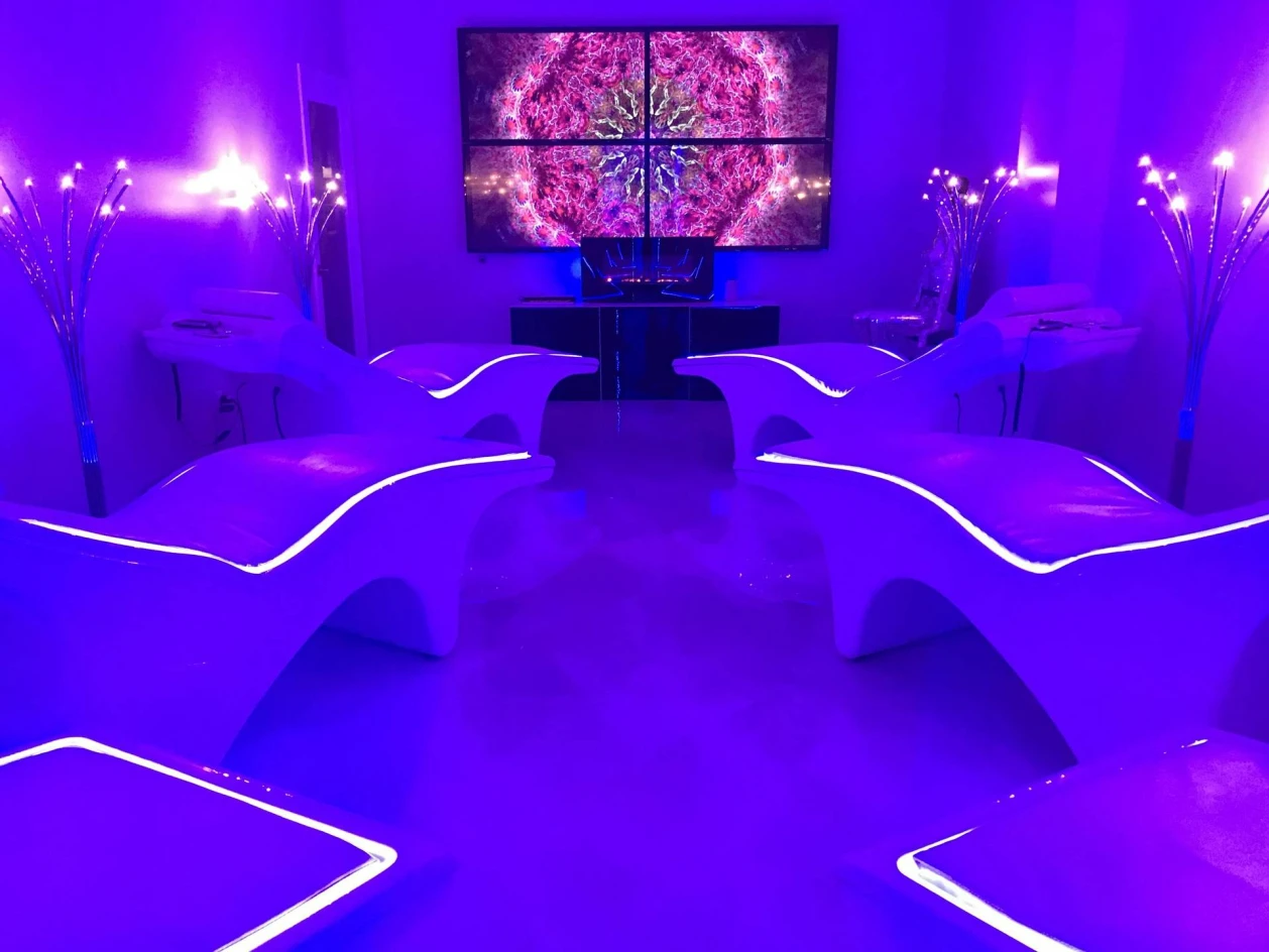Carillon Miami touchless wellness pure wave vemi