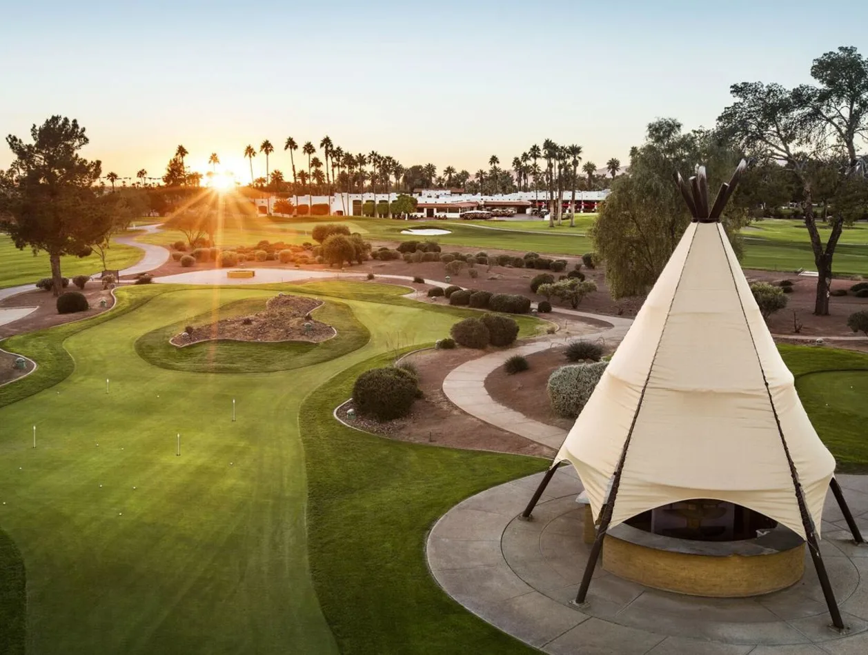wigwam-arizona-golf-clubhouse-views