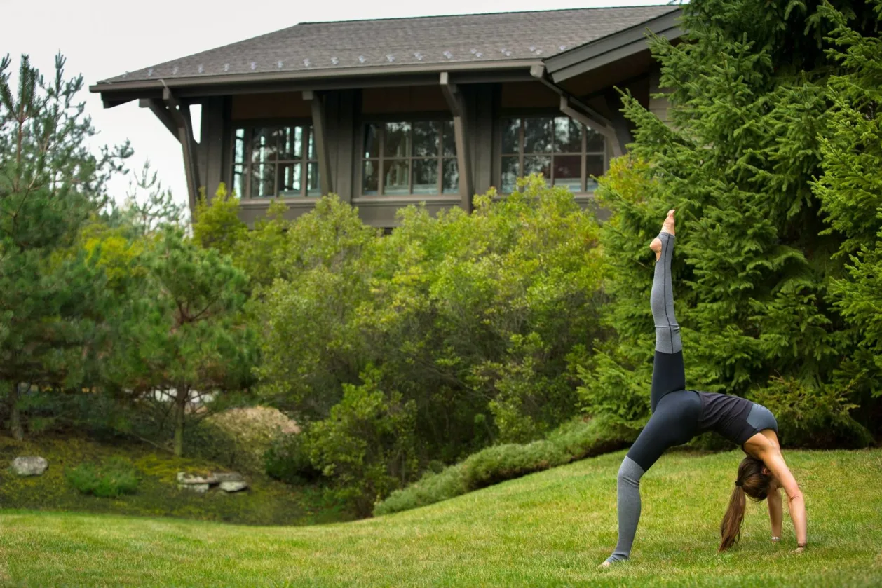 The Lodge at Woodloch yoga on the lawn