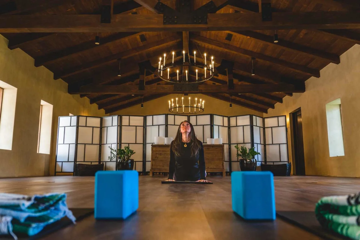 Castle Hot Spring yoga class for desert wellness