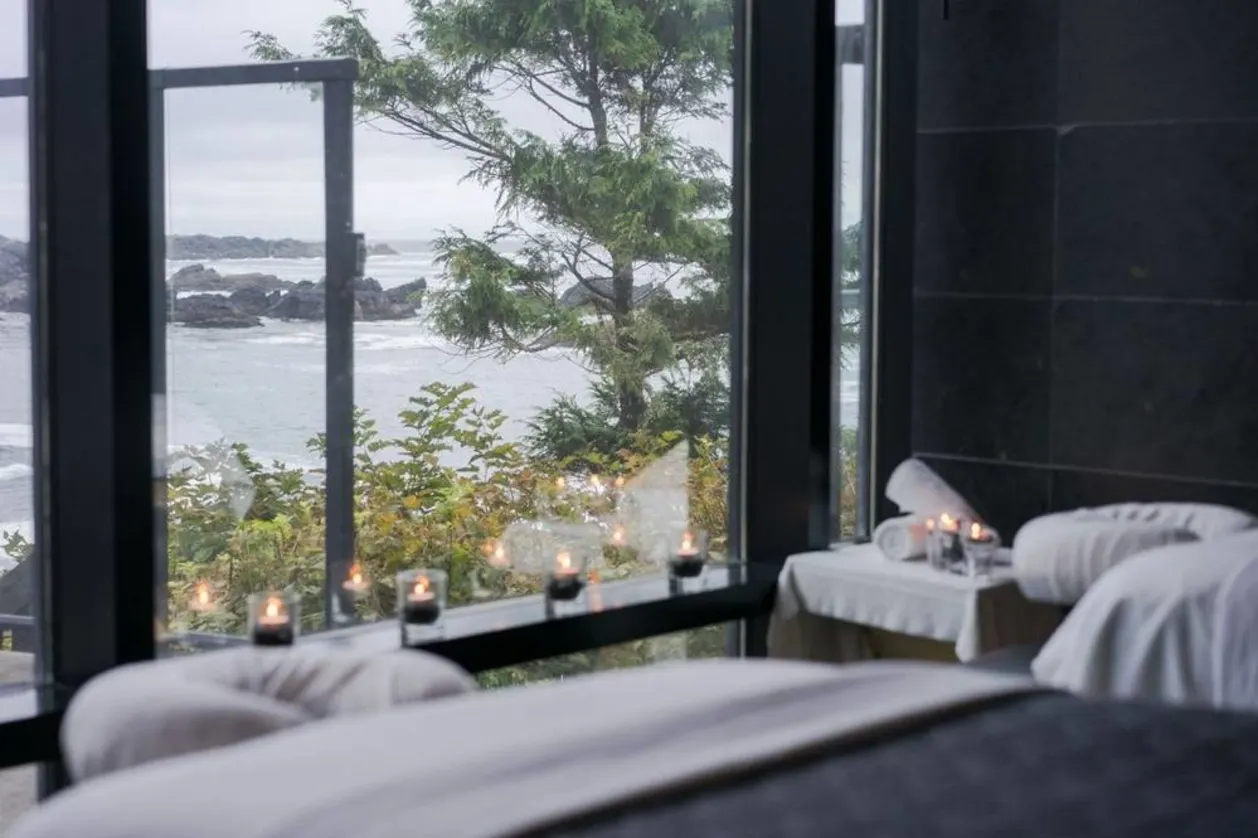 Treatment room at Black Rock Oceanfront Resort