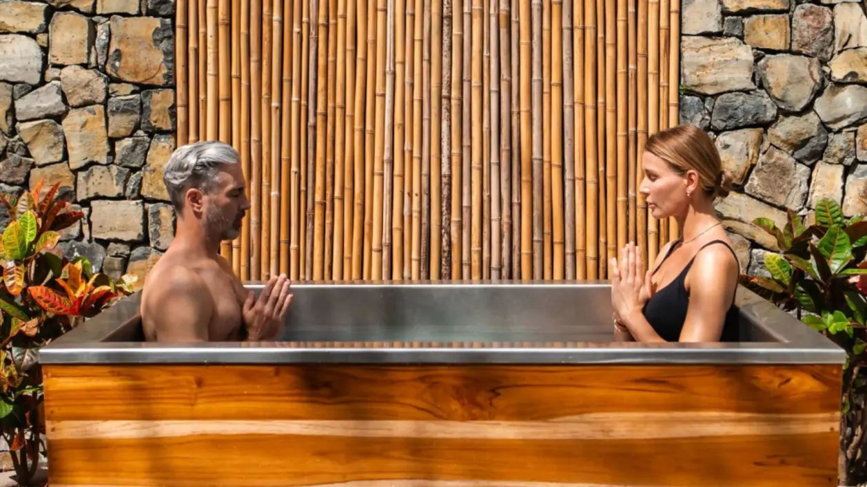 Cold plunge pool Andaz Costa Rica