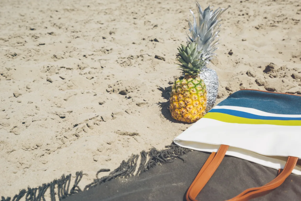 cute tote bag on beach