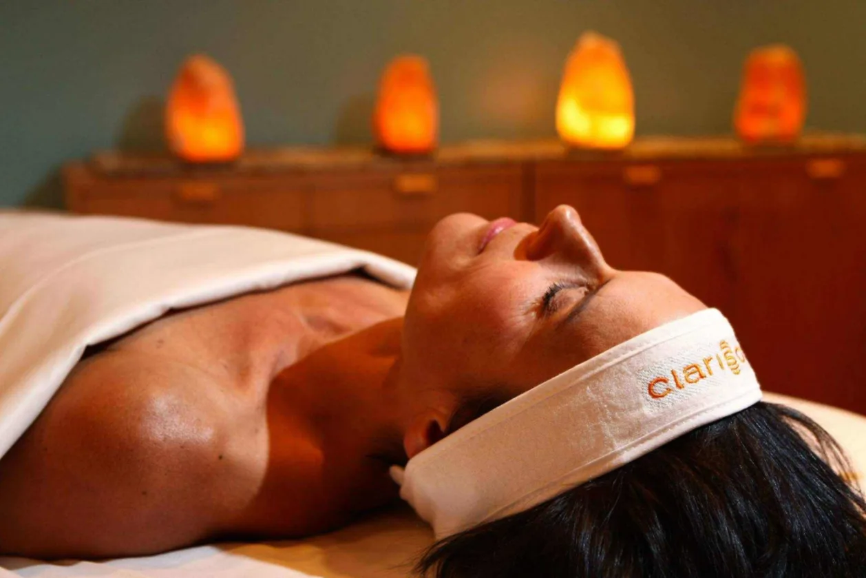 Hotel Valley Ho massage
