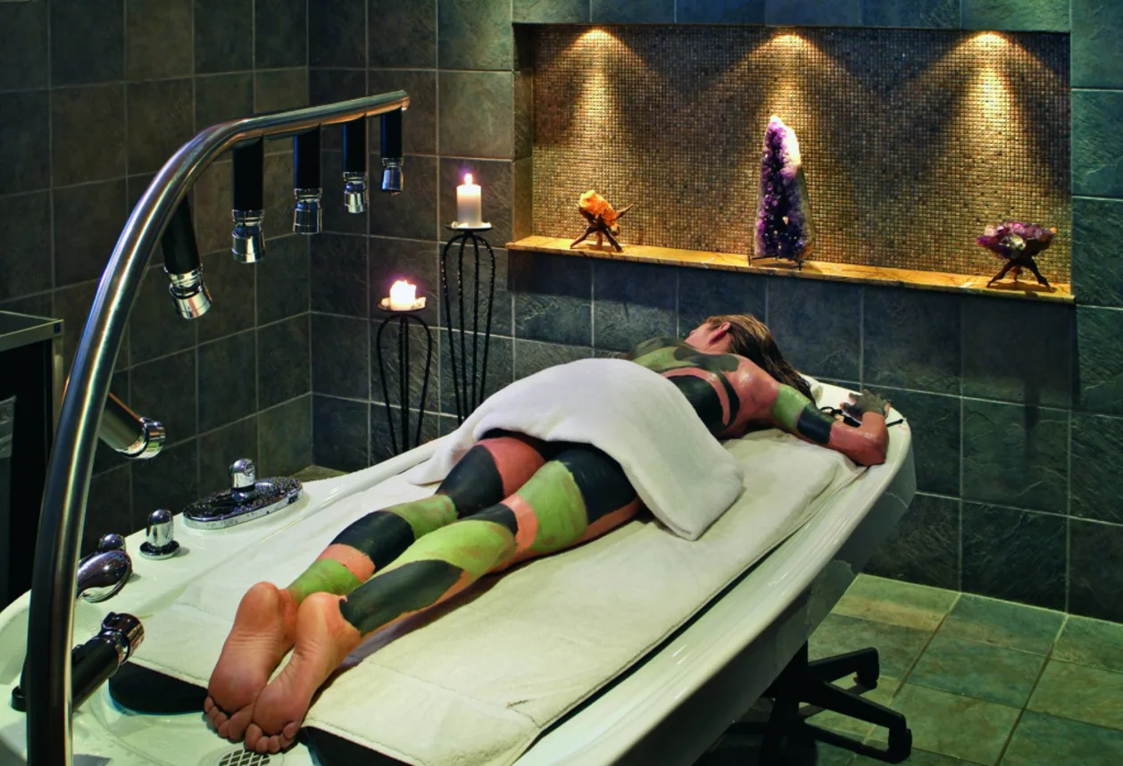 Water massage at Elements Spa at Crystal Golf Resort in New Jersey