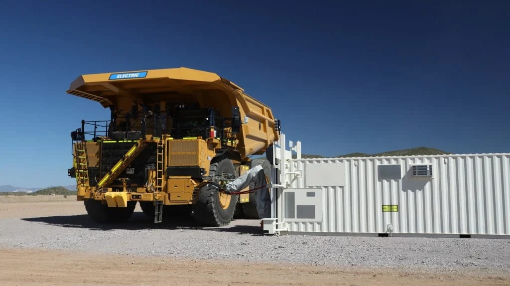 Portada: Caterpillar: Tecnología de carga automática para camiones eléctricos mejora la