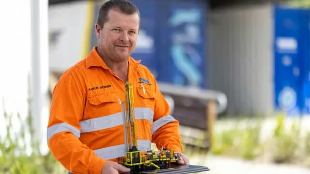 Portada: Las perforadoras de Caterpillar alcanzan un hito autónomo