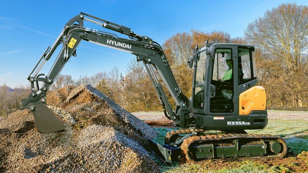Portada: Nuevas incorporaciones duplican el tamaño de la línea de excavadoras compactas