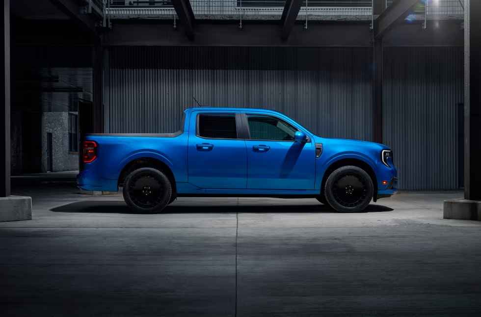 Portada: Ford revela la Maverick Lobo 2025: una camioneta compacta con estilo callejero