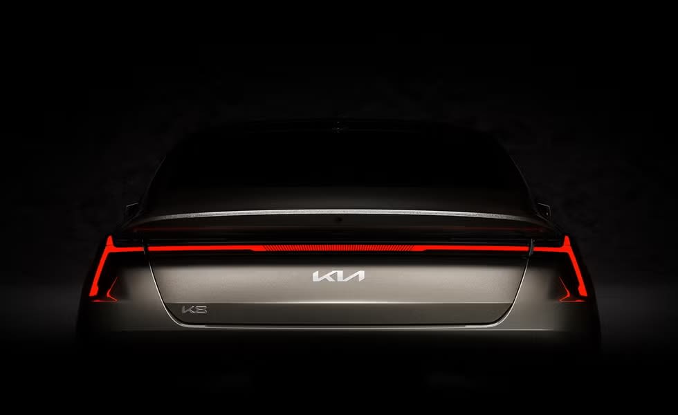 Portada: El Kia K8, sucesor del Cadenza, se presenta en nuevas fotos teaser