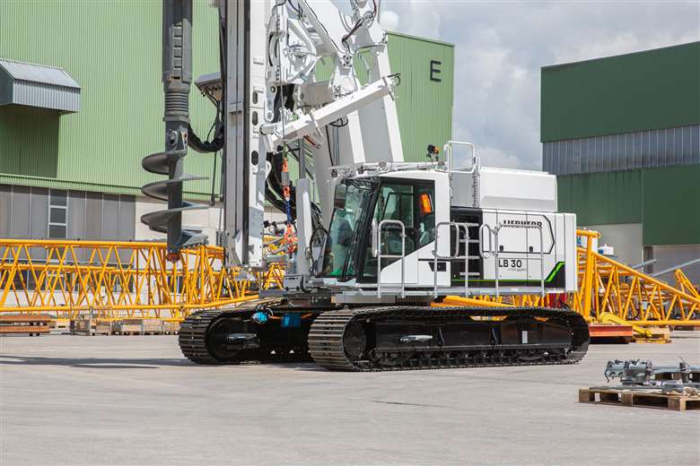 Portada: Liebherr lanza plataforma digital para la venta de equipos usados