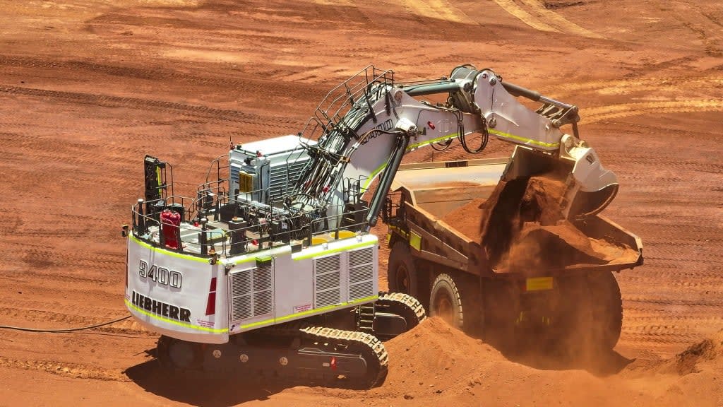 Portada: Liebherr presentará nueva tecnología de camiones de acarreo, excavadora