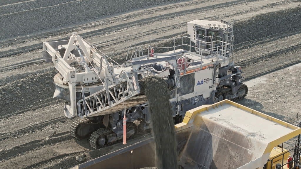 Portada: Nuevo tambor de corte en MINExpo amplía aplicaciones para los mineros de